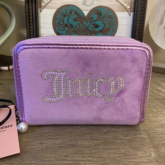 Juicy Couture String of Pearls Double Medium Zip Around Metallic/Velvet Wallet - Picture 3 of 14